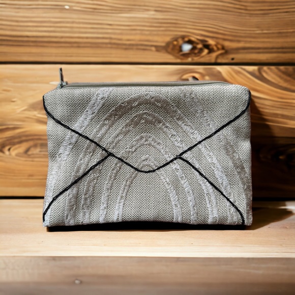 Handmade Small Fabric Pouch - Picture 2 of 5